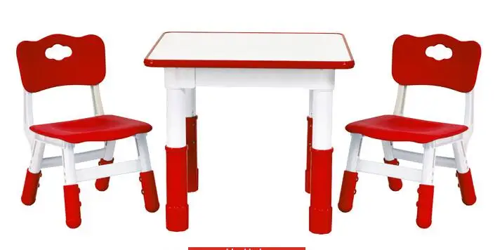 Lifting desks and chairs suit children