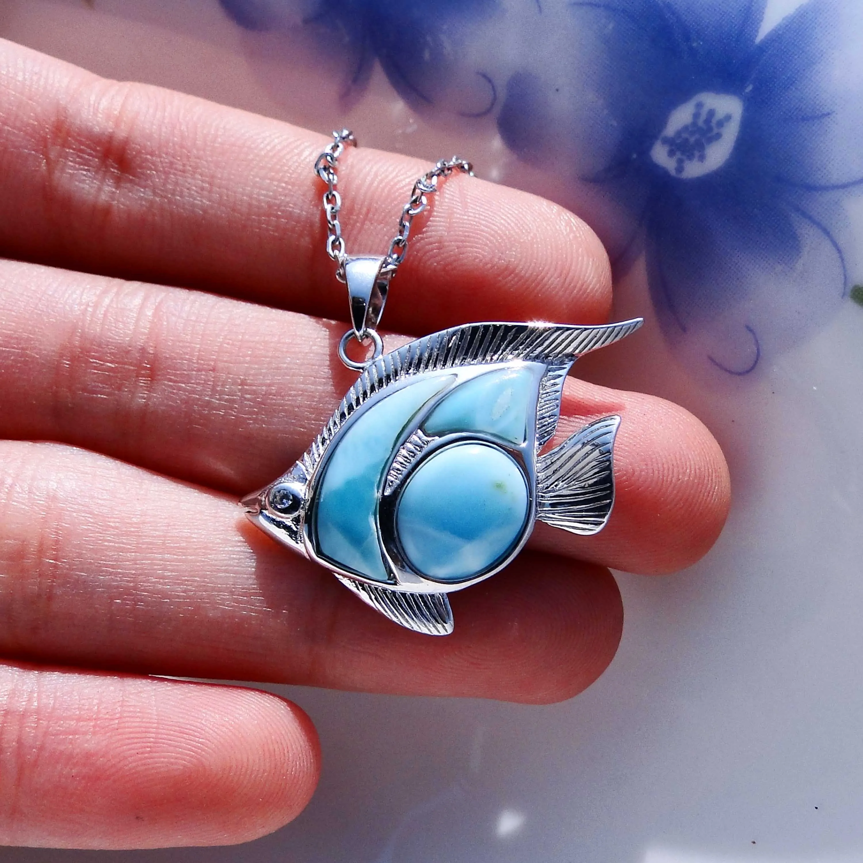 Natural Larimar Gemstone Pendant Cute Seafish Fish Pendant Women Fine Jewelry 925 Sterling Silver Charm Pendant for Gift