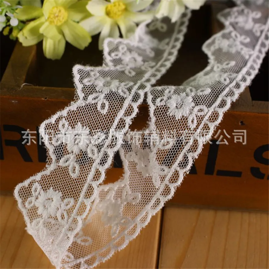 15yard* 3cm Embroidery Waved Lace Ribbon Cotton Lace for DIY Sewing Handmade Crafts Wedding Decor Fashion Clothing Accessories