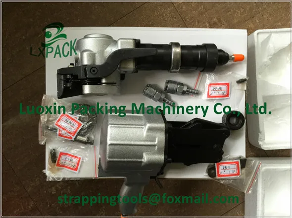 

LX-PACK Closing and tensioning combination For straight-surfaced or round package Pneumatic steel strapping tool with seal joint