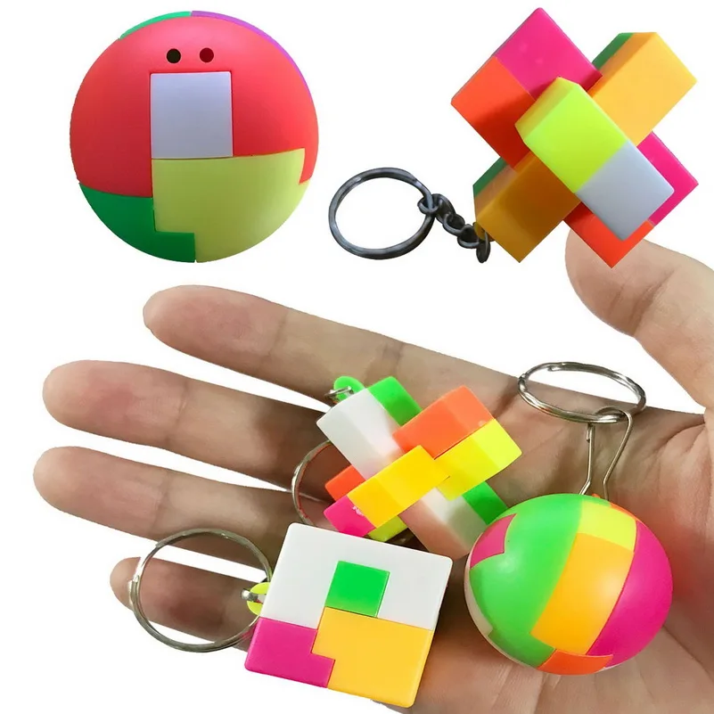 1pc building blocks toys classic Birthday gift  intelligence Educational toy interlocking keychain