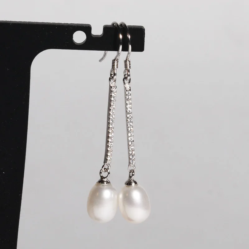 

s925 pure silver inlay zircon earrings contracted natural pearls earrings fashion in Europe and America undertakes