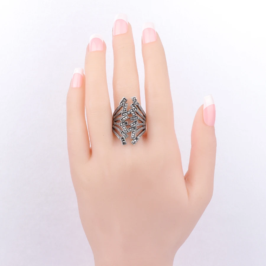 Kinel Free Shippin Gray CZ Zircon Rings Vintage Jewelry Fashion Antique Silver Color Mosaic Austrian Crystal Punk Ring 2018 New