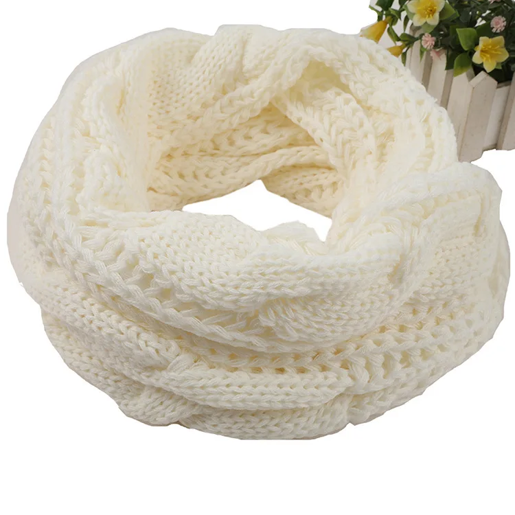 Fashion Geometry Plaid Women\'s Scarf Collar Solid Scarf LICs White Knitted Scarves Female LIC For Women Warm Stole Winter Scarf