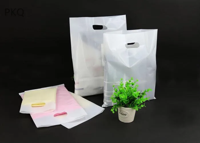 

500pcs Custom Logo Plastic Shopping Bags with Handle Plastic Jewelry Pouch Packing Gift Carrier Bags Large Clothing Bags