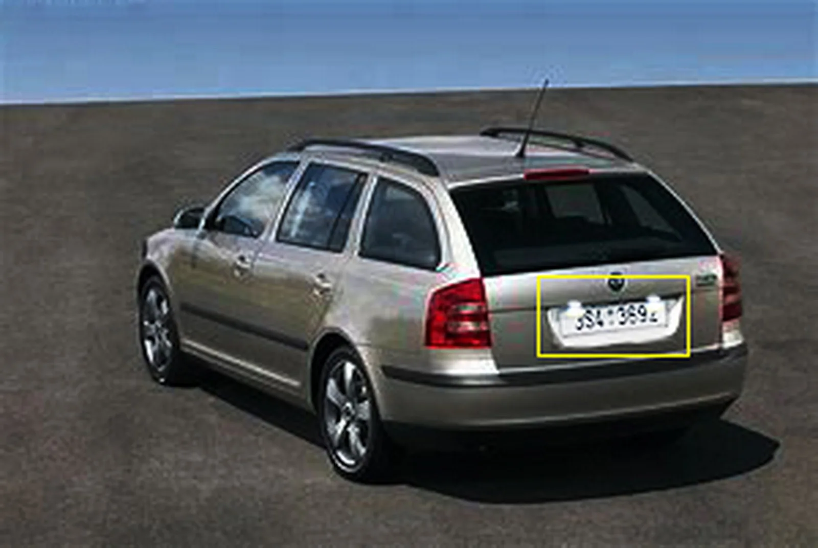 ANGRONG 2x Oświetlenie tablicy rejestracyjnej LED dla Skoda Octavia 1Z 2004-13 i Roomster 5J 2006-15 — zdjęcie 7