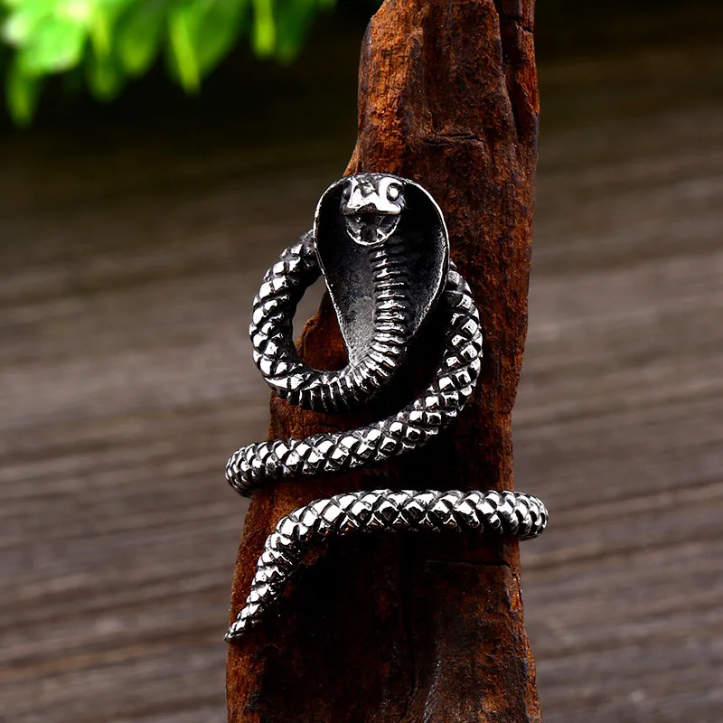 Steel soldier snake ring stainless steel men unique punk biker rock 3D design high quality animal jewelry  arrival