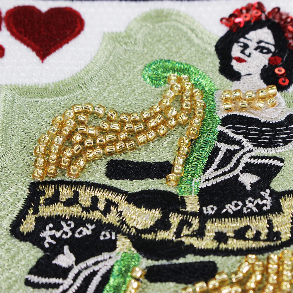 10sets Sequin Beaded Poker Patches Playing Cards Queen Letter D Applique Badge for T-shirt Bags Sewing Accessories TH1035