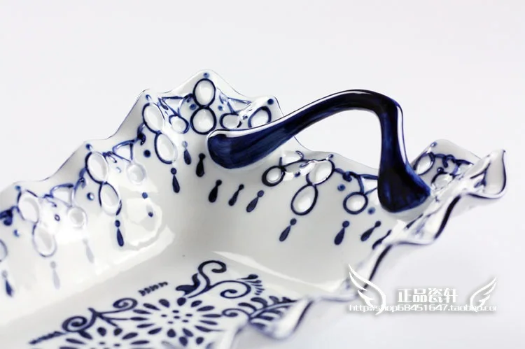 guci Chinese and Western ceramic fruit plate quality porcelain Jingdezhen hand - painted blue and white classic foreign trade