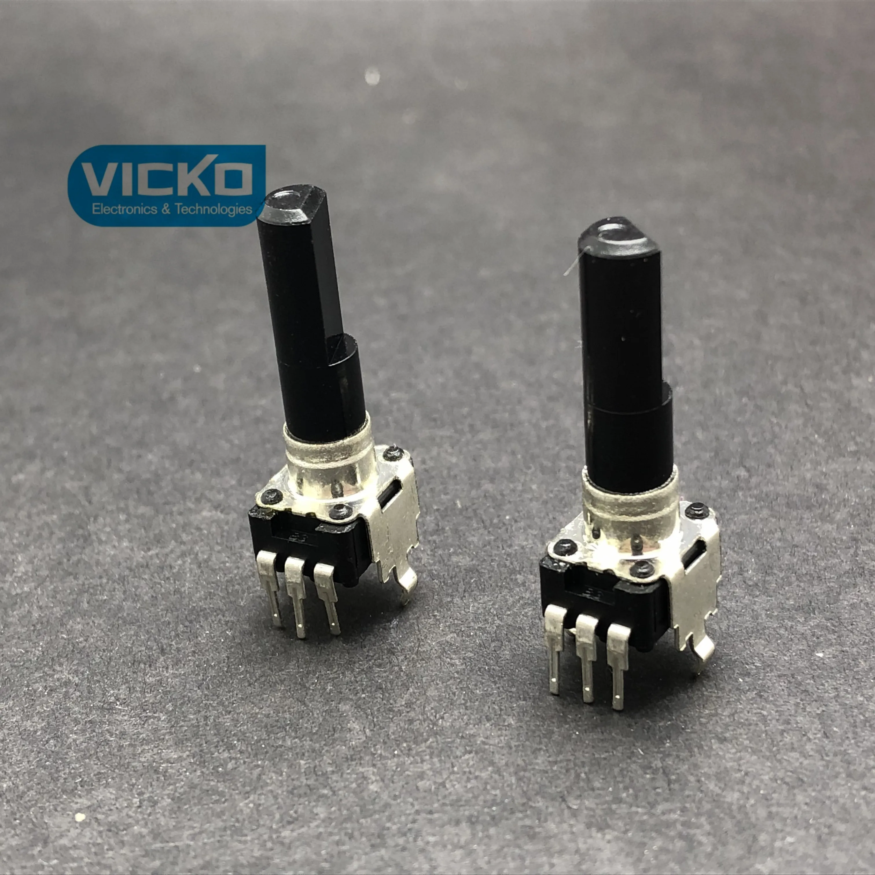 

[vk] RK09 B5K 5K Taiwan Fuhua Mixer Potentiometer Single With Midpoint shaft 23MM Switch B502 R09 B5K