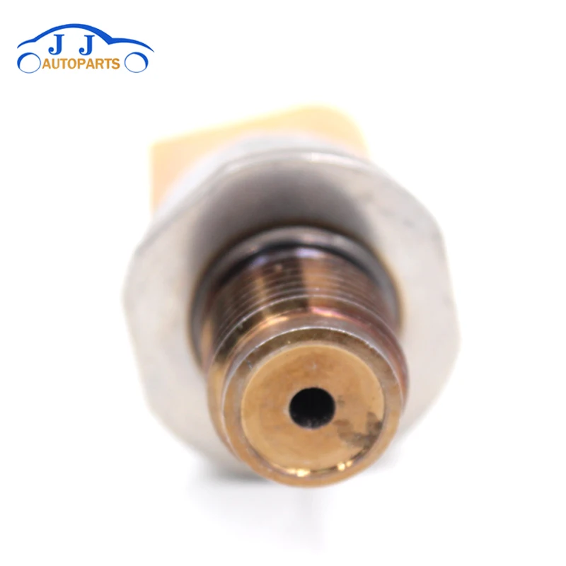 55PP26-02 NEW Fuel Rail Pressure Sensor 55PP26-02 For VW T5 AUDI A3 A4 A5 A6 Q5 03L906051, 03L 906 051 057130764H 2.0 Diesel