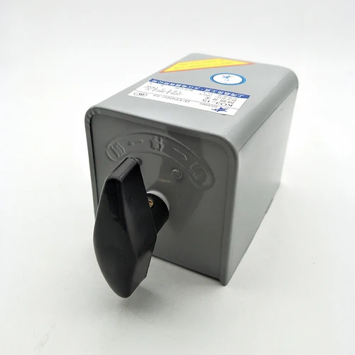 Imagen 2 del producto Interruptor de cambio de marcha hacia adelante, mezclador de masa KO3-15 AC 380V 15A 3KW