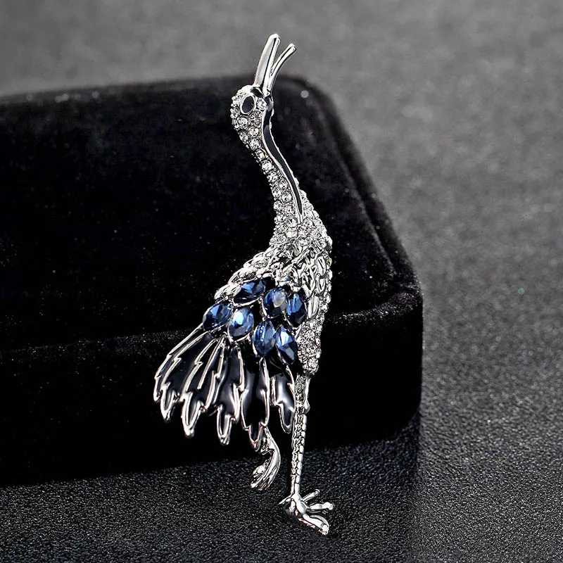 2018 New white crane birds Brooch Men Jewelry suit jacket pin jewelry Best Women corsage Scarf Pins Men's Enamel Pin Broches