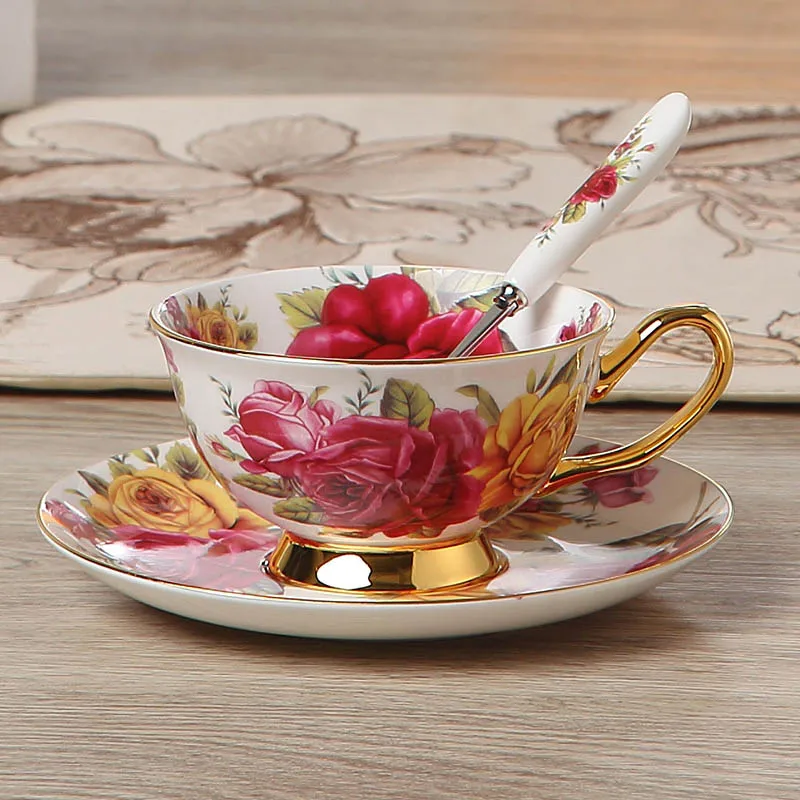 NONE Set aus Kaffeetassen und Untertassen aus feinem Knochenporzellan, Teetasse aus Porzellan, Afternoon Tea Party, 200 ml 9