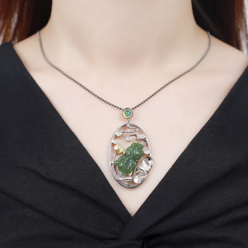 

Retro Thai Silver S925 Sterling Silver Inlay Natural Jasper Pendant Auspicious Squid Silverware Women Pendant Factory Wholesale