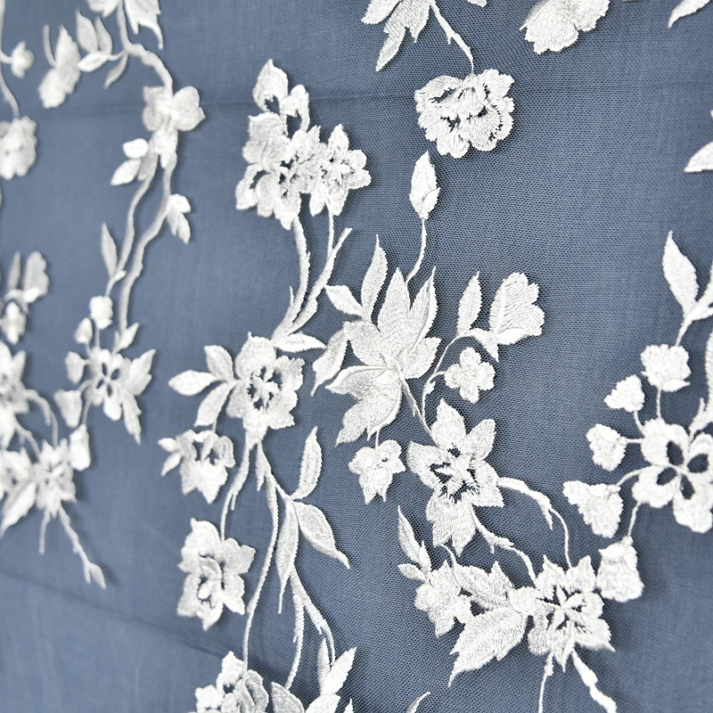 130 cm Breite Elfenbein Vintage bestickter Spitzenstoff mit Blumen.3D High-End-Luxus-Hochzeitskleid-Spitzenstoff RS2103 – Detail 5
