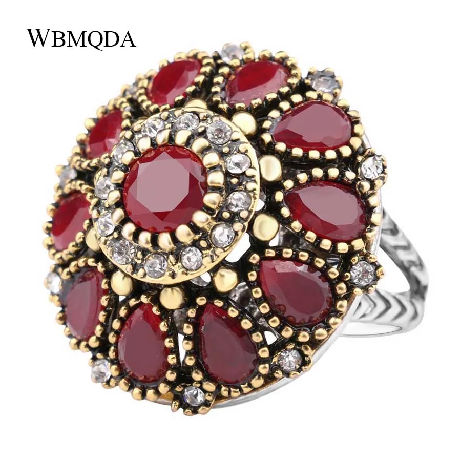 Hot 2018 Flower Crystal Wedding Rings For Women Vintage Round Silver Color Loving Ring Bohemian Fashion Jewelry Mothers Day Gift