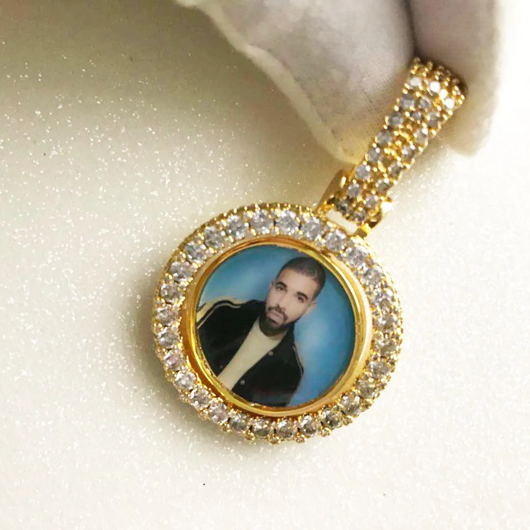 

Iced out spinning pendant two faces picture pendant