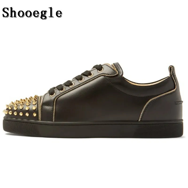 SHOOEGLE 2018 New Fashion Luxury Spikes Men Shoes Rivets Sneakers Casual Platform Mens Low-Top Lace-up Shoes Man Size 38-46