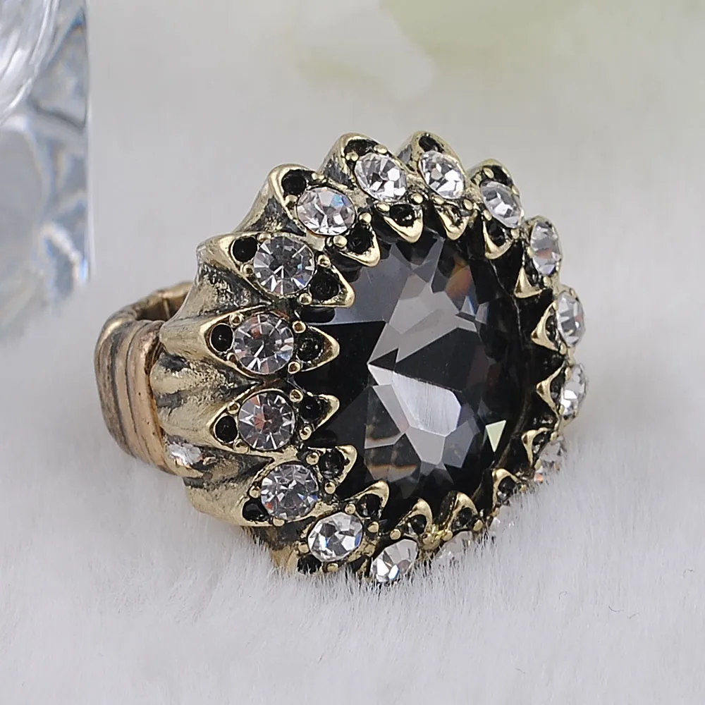 Elegant Big Ring Big Glass Stones Women Fashion Stretch Elastic Ring Factory Direct