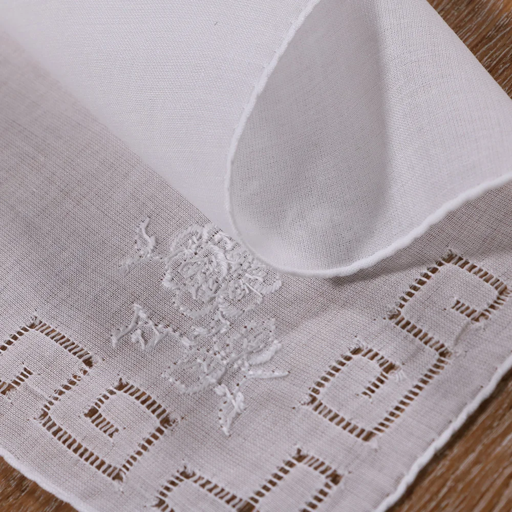S012 : 1 piece Hand-made hand embroidery handkie Drawnwork White Cotton handkerchief