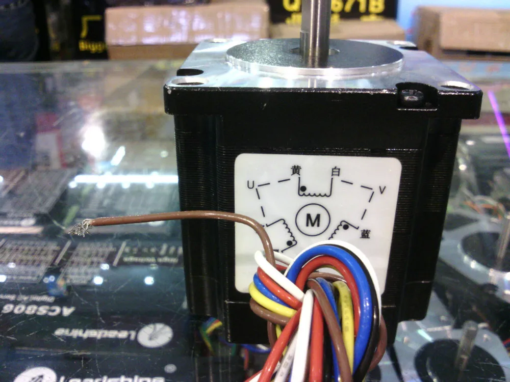 New 3-phase hybrid stepper  motor 573S09 Current /phase 3.5A Holding Torque 0.6N NEMA 23 CNC stepper motor