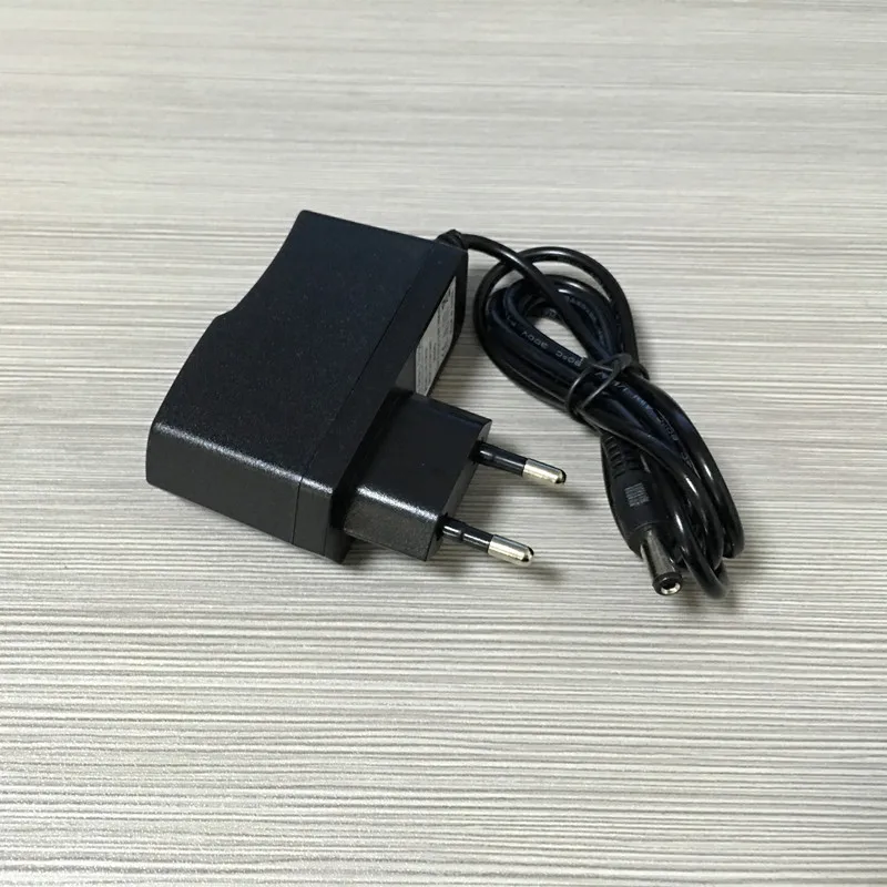 High quality 8.4V 1A polymer lithium battery charger 8.4 V Volt Power supply Adapter Charger 7.4V 1A full of lights