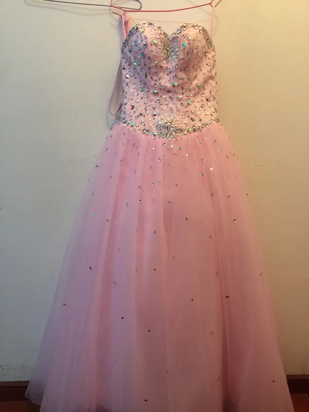 New Sweetheart Pink Blue Ball Gown Quinceanera Dresses Tulle Crystal Beads Sweet 16 Dress Long Prom dress Vestidos De 15 Anos