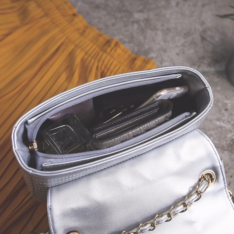 European Hot Brand Designer Motorcycle Bags Women Clothing Shoulder Jacket Bags Messenger Bag Women PU Leather Handbags 120
