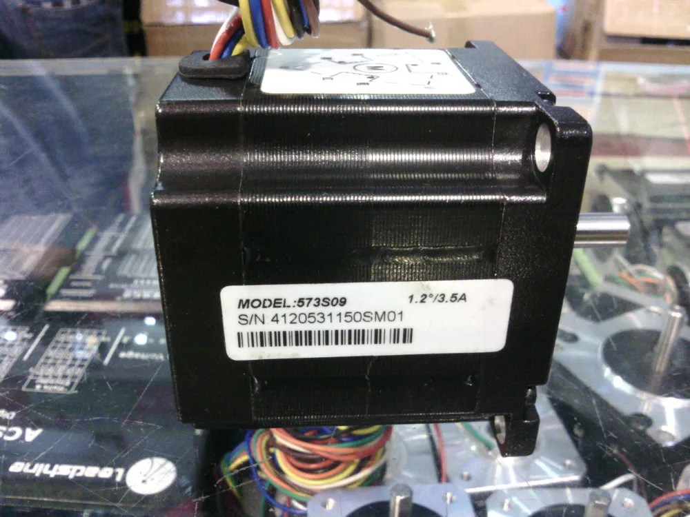 

New 3-phase hybrid stepper motor 573S09 Current /phase 3.5A Holding Torque 0.6N NEMA 23 CNC stepper motor