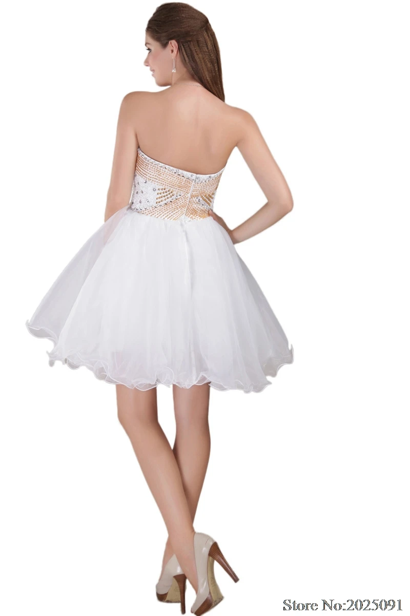 Real Pictures White Short Prom Dress Homecoming Dress 2018 Backless Organza with Gold Beads Mini Cocktail Dress