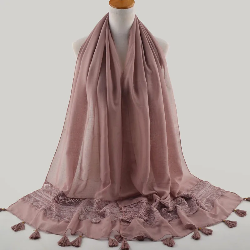 

Scarves Women High Fashion Cotton Head Scarf,Plain Lace Muslim Hijab,Lace Tassels Shawls Wraps Cape Female.British Style