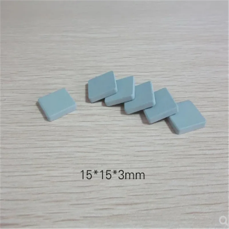 Silicon carbide ceramic heat sink 15*15*2/3/5mm can be glued top box cooling special high power heat conduction