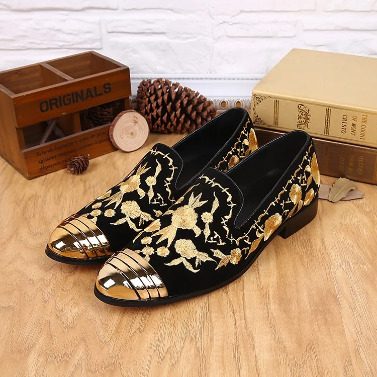 

Zapatos hombre genuine leather gold round toe embroidery slip on velvet loafers slipper classic italian dress formal men shoes