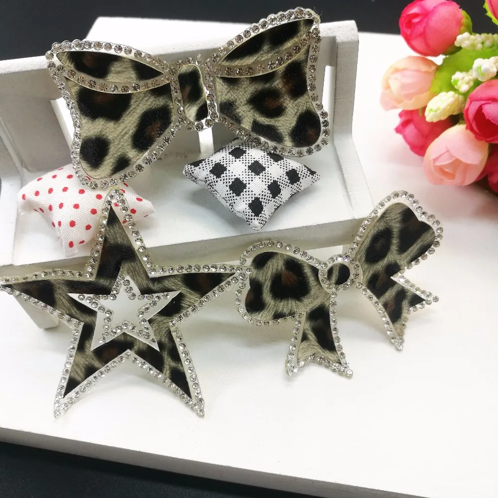 Stampa del leopardo patch Rhineston Star Amore bow-nodo Toppe e Stemmi per Abbigliamento Ferro su Appliques Distintivo Stripes Pentagram Adesivi