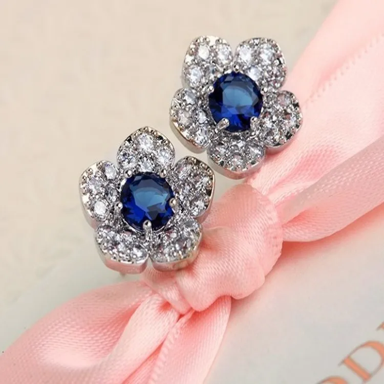 Charming Blue Crystal Flower Full Zirconia Cz Crystal Leaves Stud Earrings For Women Girls Piercing Jewelry Diameter 12 MM