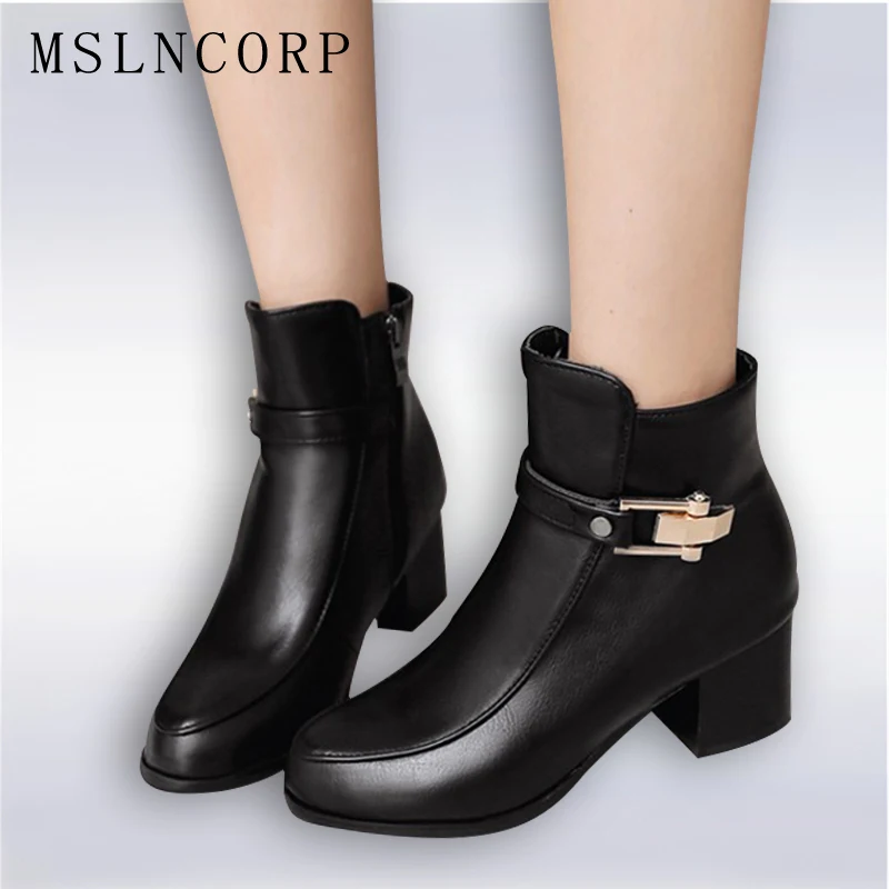 

Plus Size 34-45 New Autumn Winter Zipper Women boots High heels Ladies Buckle Martin Leather boots Square heel Snow Boots Shoes