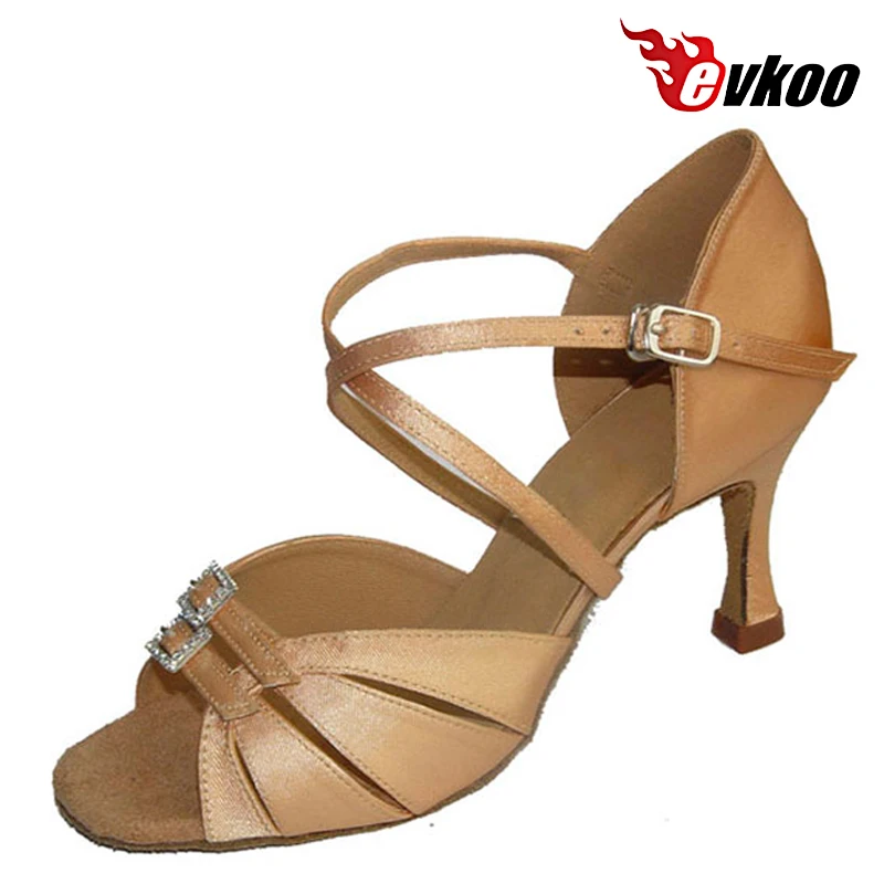 Evkoodance 5 Different Color For Choice 7.3cm Heel Satin Or Pu With Crystal Buckle Women Dance Shoes Latin Party Dance Shoes OEM