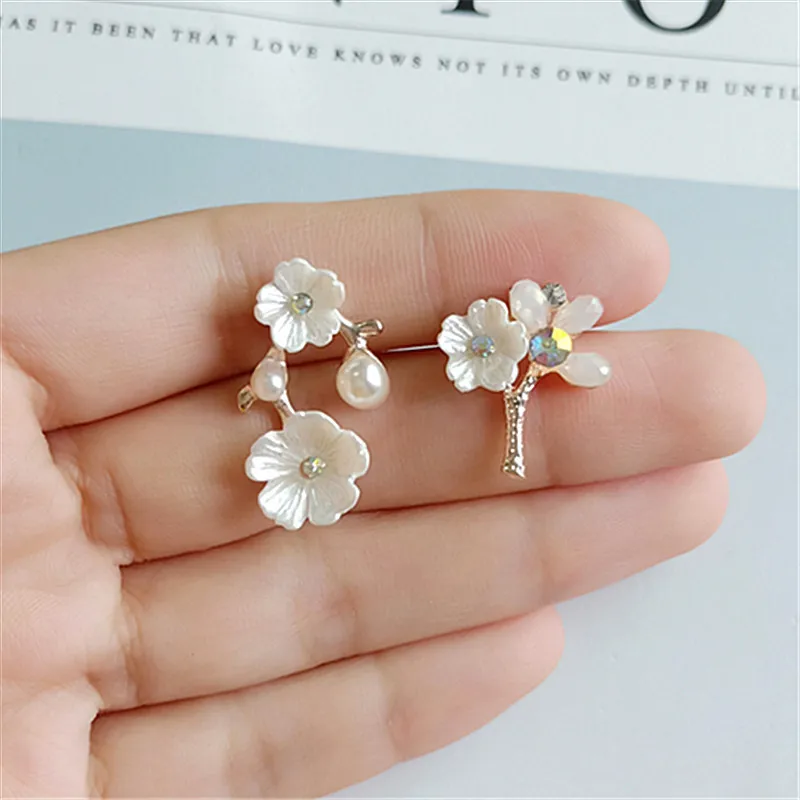 

50pcs/lot Gold Color Imitation Pearl Branch Charm Resin Flower Pendant DIY for Hairpin Handmade Wedding Jewelry Making Wholesale