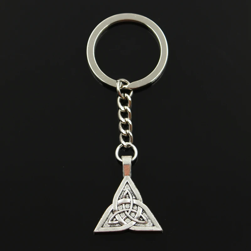 Fashion 30mm Key Ring Metal Key Chain Keychain Jewelry Antique Bronze Silver Color Plated Amulet Celtic Knot 28x24mm Pendant