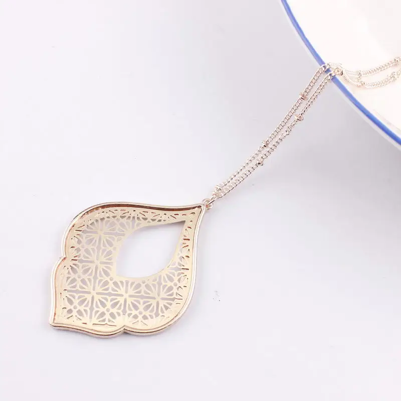 Filigree Morocco Teardrop Necklace for Women