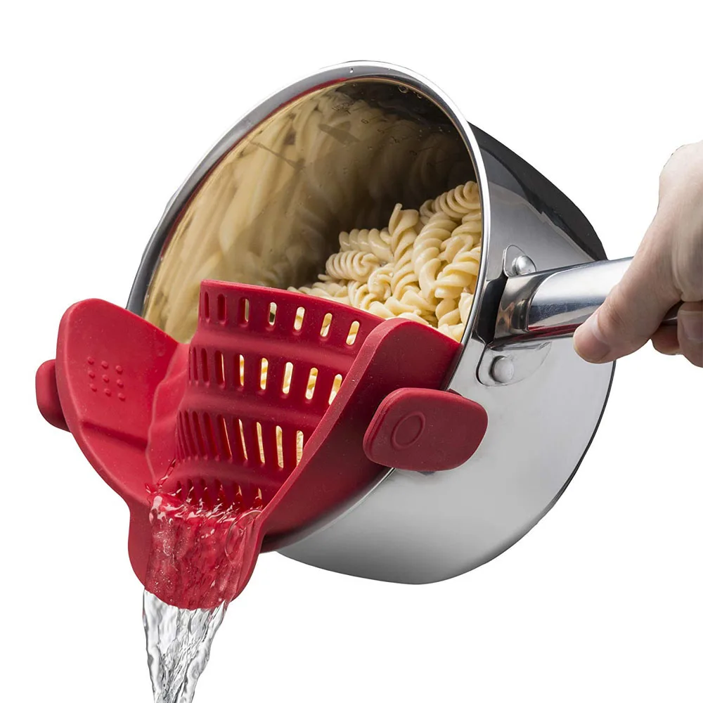 

LMETJMA Strain Strainer Silicone Clip on Strainer Fits all Pot and Bowl Heat Resistant Colander for Pasta Fruit Vegetable KC0274