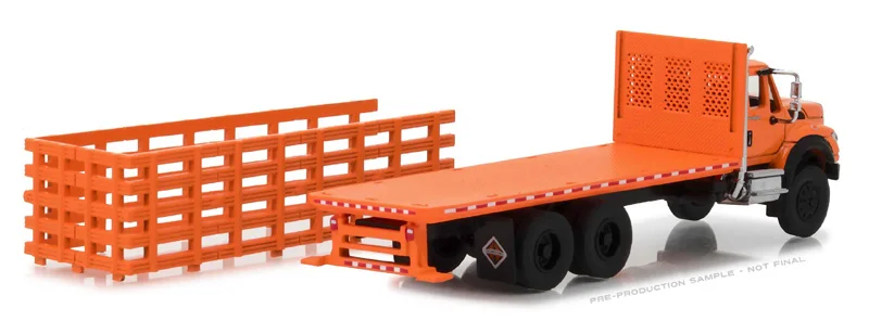 GreenLight 1:64 2017 WorkStar Platform Stake Truck boutique alloy car toys for children kids toys Model original box