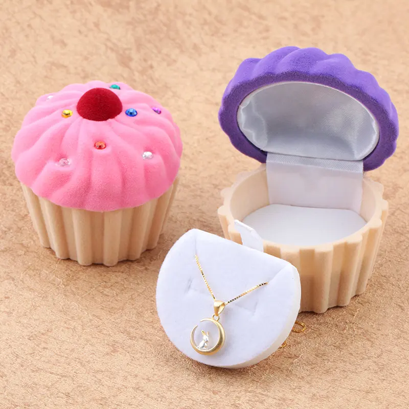 1 piece lovely Velvet jewelry box wedding ring box cake gift box Necklace Ring Case Earring Holder for jewelry display 2 colors