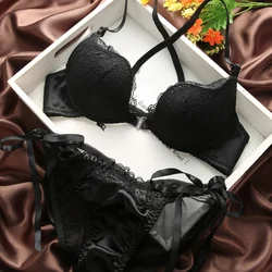 Woman Lingerie Sexy Front Buckle Bras Front Closure U Shape Push Up Bra and Panty Set Y2