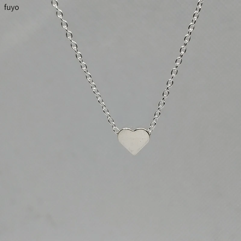 Tiny Heart Choker Necklace for Women gold color Chain Smalll Love Necklace Pendant on neck Bohemian Chocker Necklace Jewelry