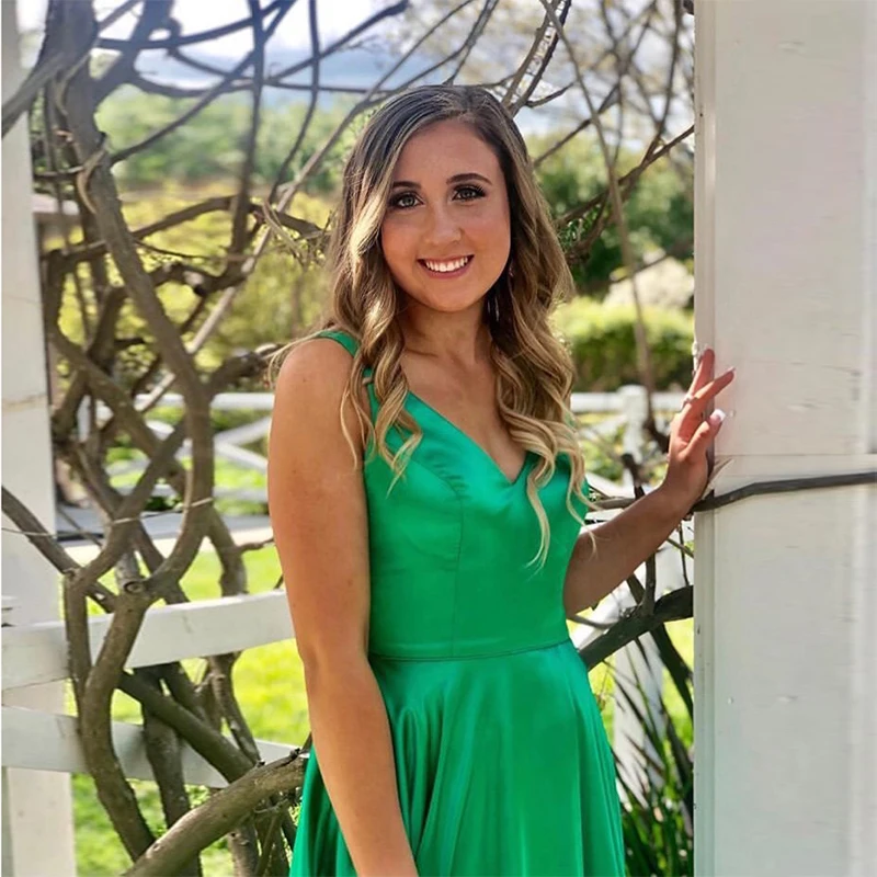 Hunter Verde A-Line Abiti da ballo Con Scollo A V Senza Maniche Anteriore Split Lungo Vestido De Fiesta De Graduacion Backless Abiti da ballo 2019