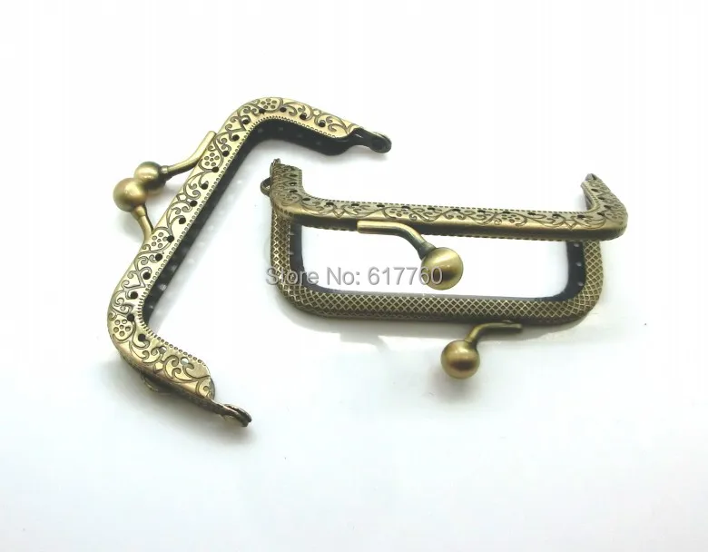 

Free Shipping-3pcs Metal Frame Kiss Clasp Arch For Purse Bag Antique Bronze Ball Flower Pattern Carved 8cm x 5cm J2590