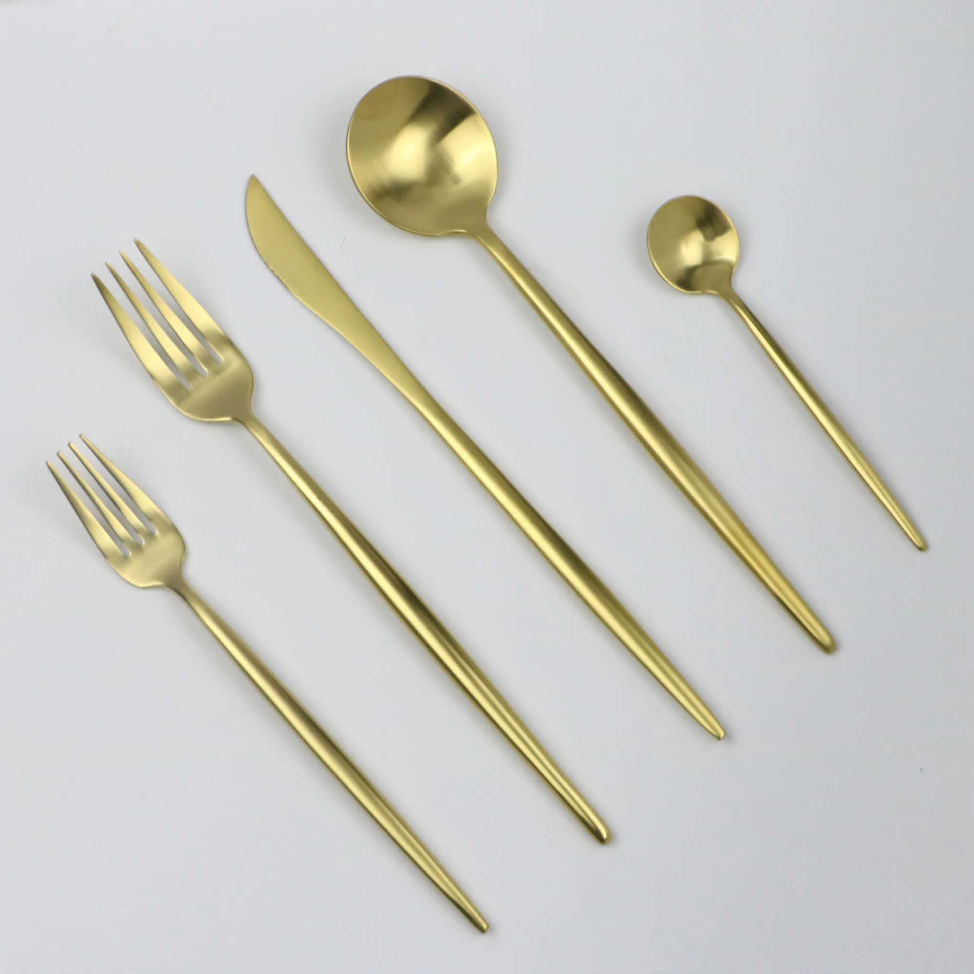 Gold Dinnerware Set 304 Stainless Steel Cutlery Set Western Food Tableware Luxury Fork Teaspoon Knife Cutlery Set Drop shipping