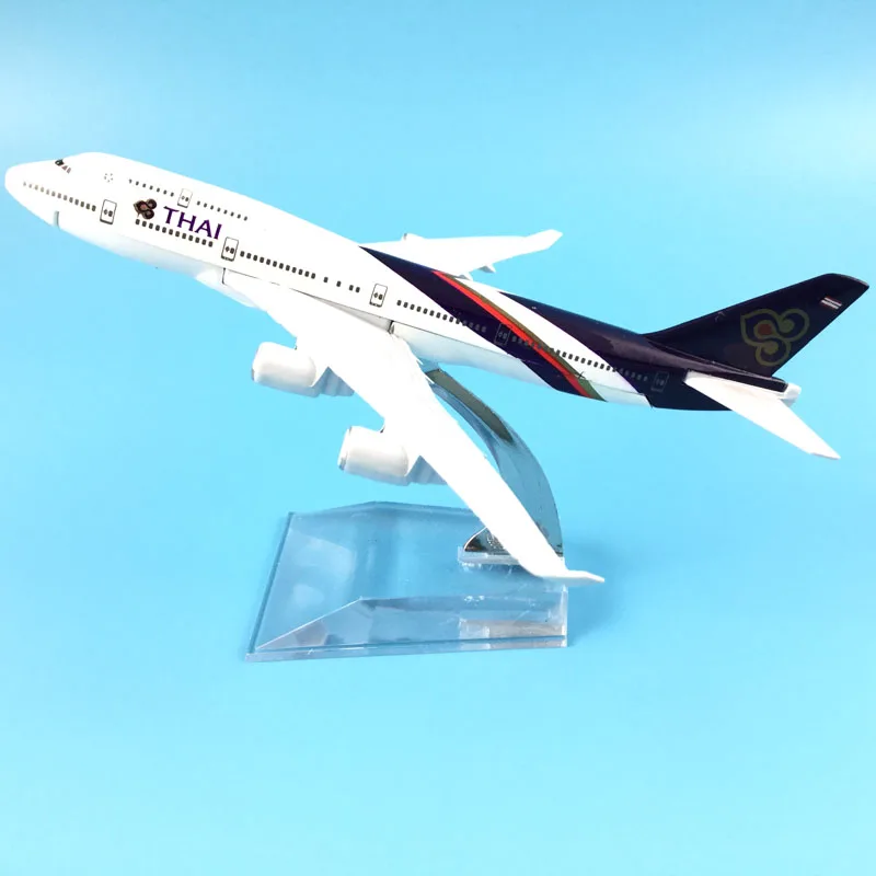 Thai Airways Aeroplane model Boeing 747 airplane 16CM Metal alloy diecast 1:400 airplane model Collectible gifts Free shipping